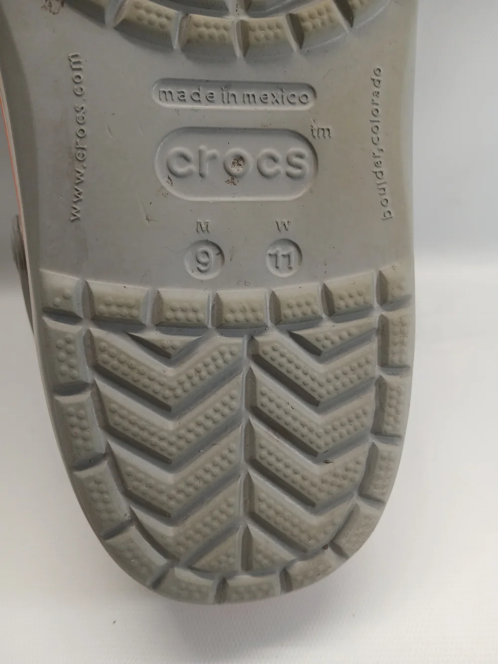 CROCS Unisex Grey Clog with Orange Stripe - Picture 8 of 13
